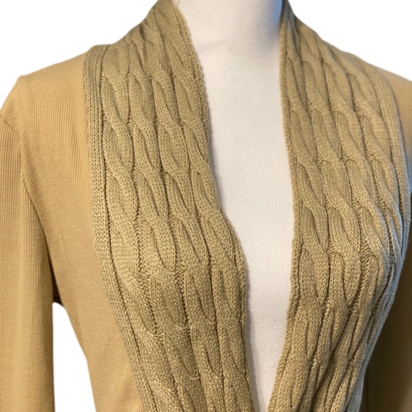 Dressfo Asymmetrical Hem Buckle Front Cardigan - Picture 7 of 9